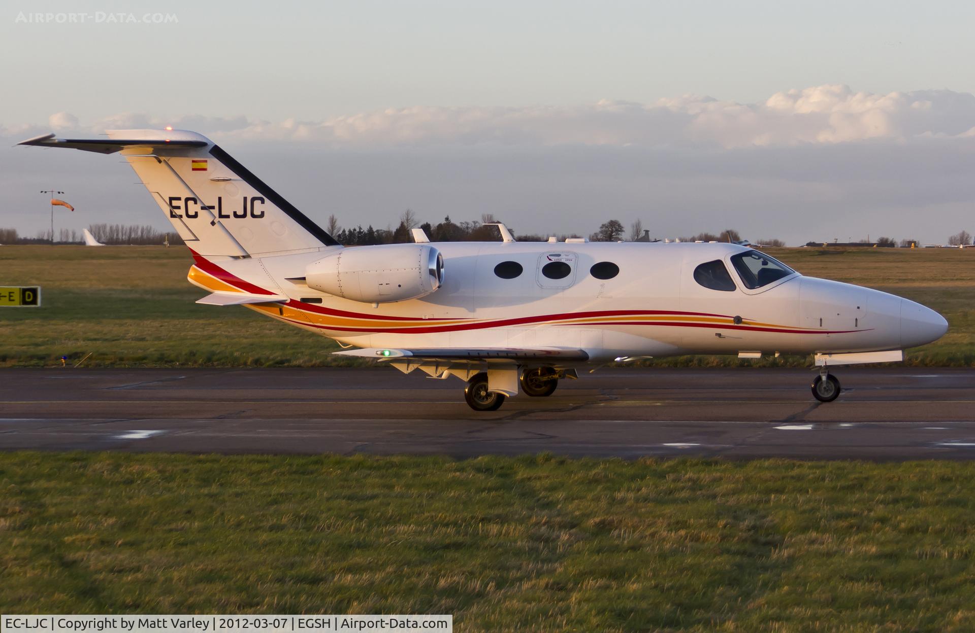 EC-LJC, 2010 Cessna 510 Citation Mustang Citation Mustang C/N 510-0355, Departing saxonAir in the setting sun.