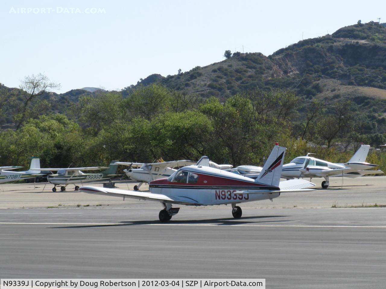N9339J, 1966 Piper PA-28-180 Cherokee C/N 28-3436, 1966 Piper PA-28-180 CHEROKEE, Lycoming O&VO-360 180 Hp, landing roll Rwy 04