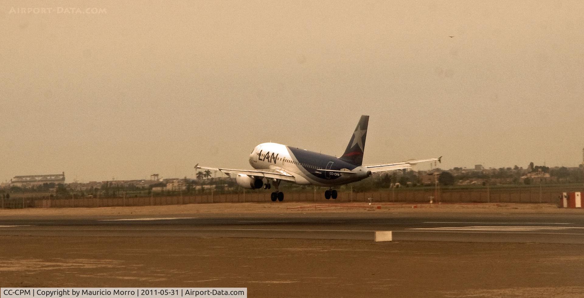 CC-CPM, 2006 Airbus A319-132 C/N 2864, A319 landing at Jorge Chavez