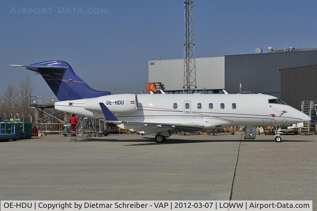 OE-HDU, 2006 Bombardier Challenger 300 (BD-100-1A10) C/N 20094, Bombardier BD100 Challenger 300