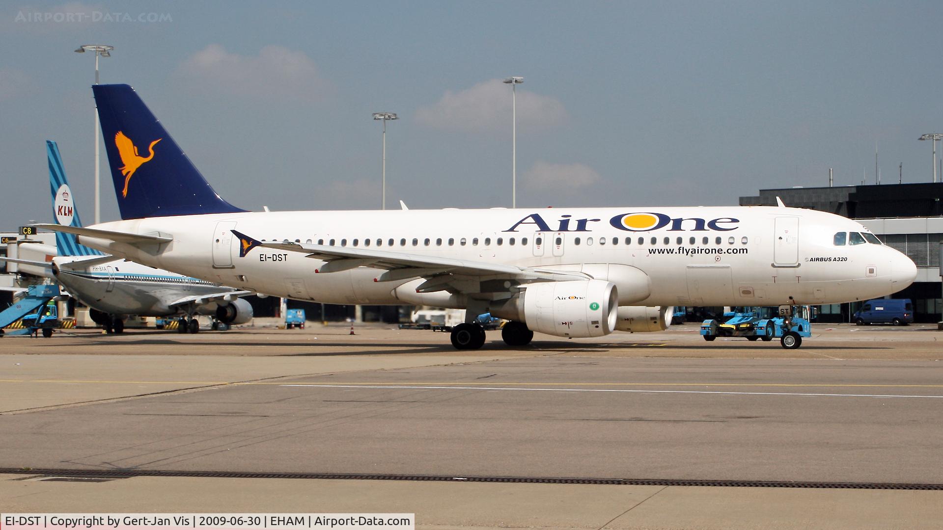 EI-DST, 2008 Airbus A320-216 C/N 3532, pushback completed