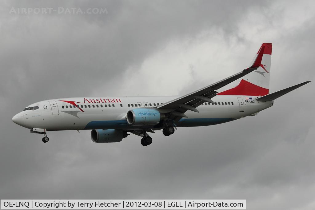 OE-LNQ, 2003 Boeing 737-8Z9 C/N 30421, Austrian 2003 Boeing 737-8Z9, c/n: 30421 at Heathrow