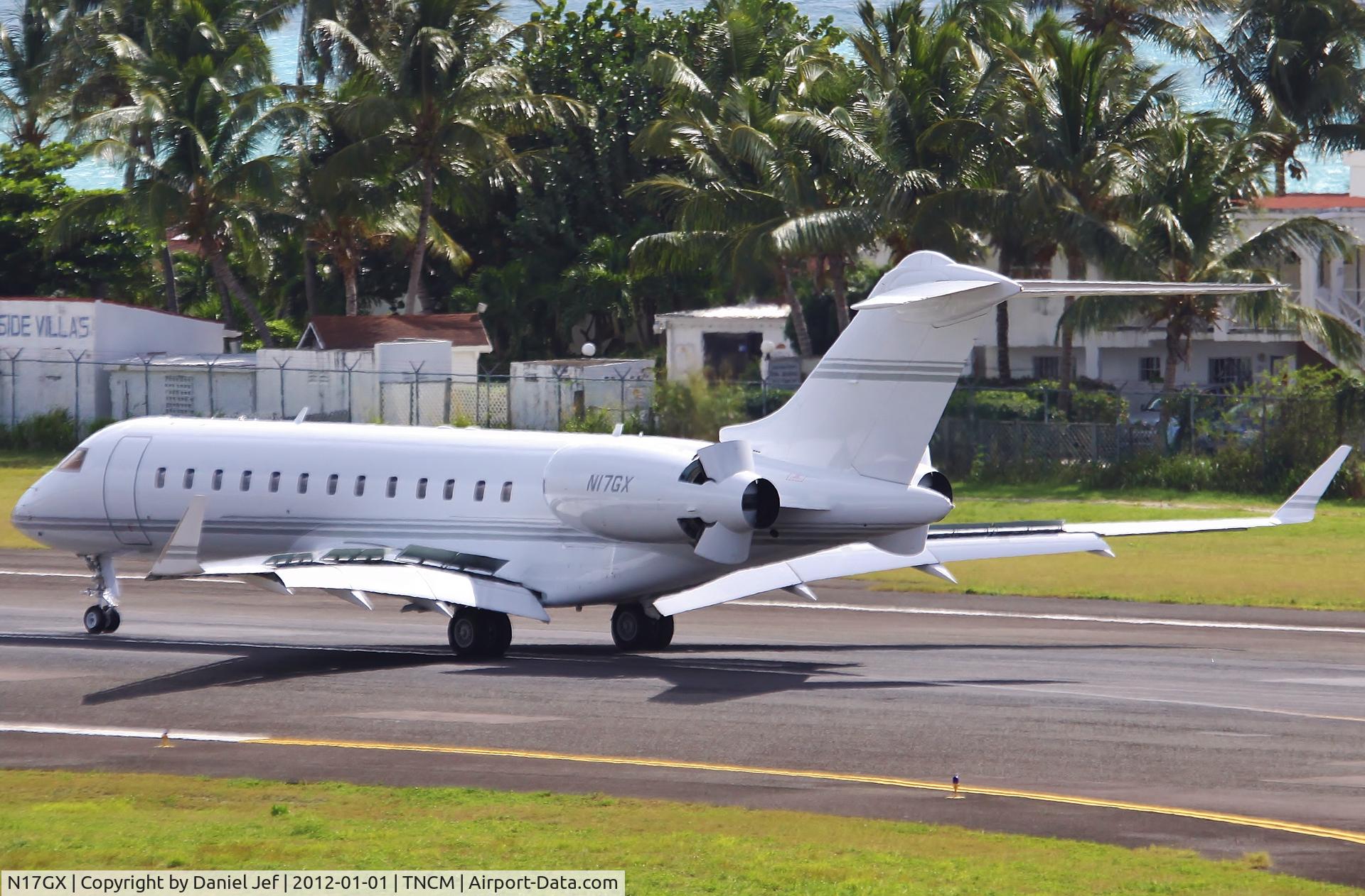 N17GX, 2000 Bombardier BD-700-1A10 Global Express C/N 9045, N17GX