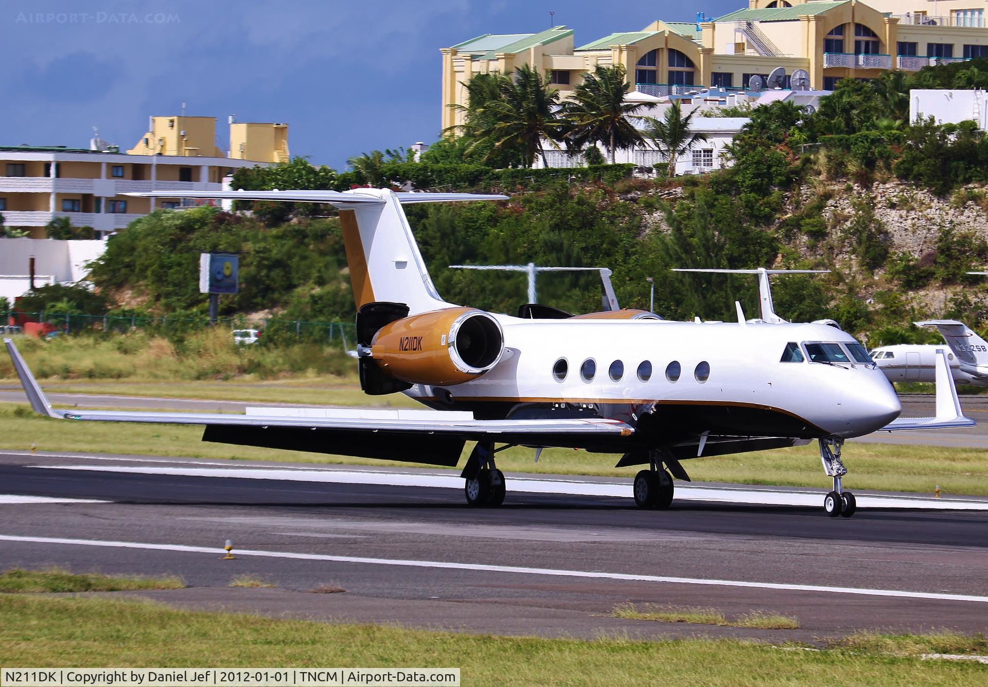 N211DK, 1988 Gulfstream Aerospace G-IV C/N 1078, N211DK