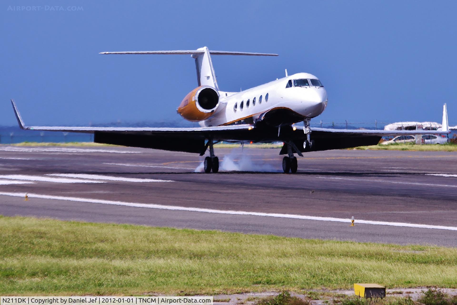 N211DK, 1988 Gulfstream Aerospace G-IV C/N 1078, N211DK