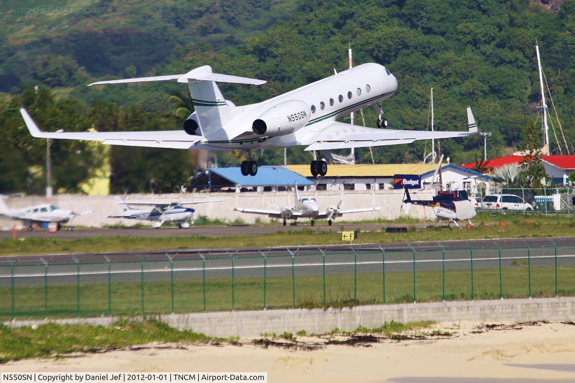 N550SN, 2008 Gulfstream Aerospace GV-SP (G550) C/N 5195, N550SN