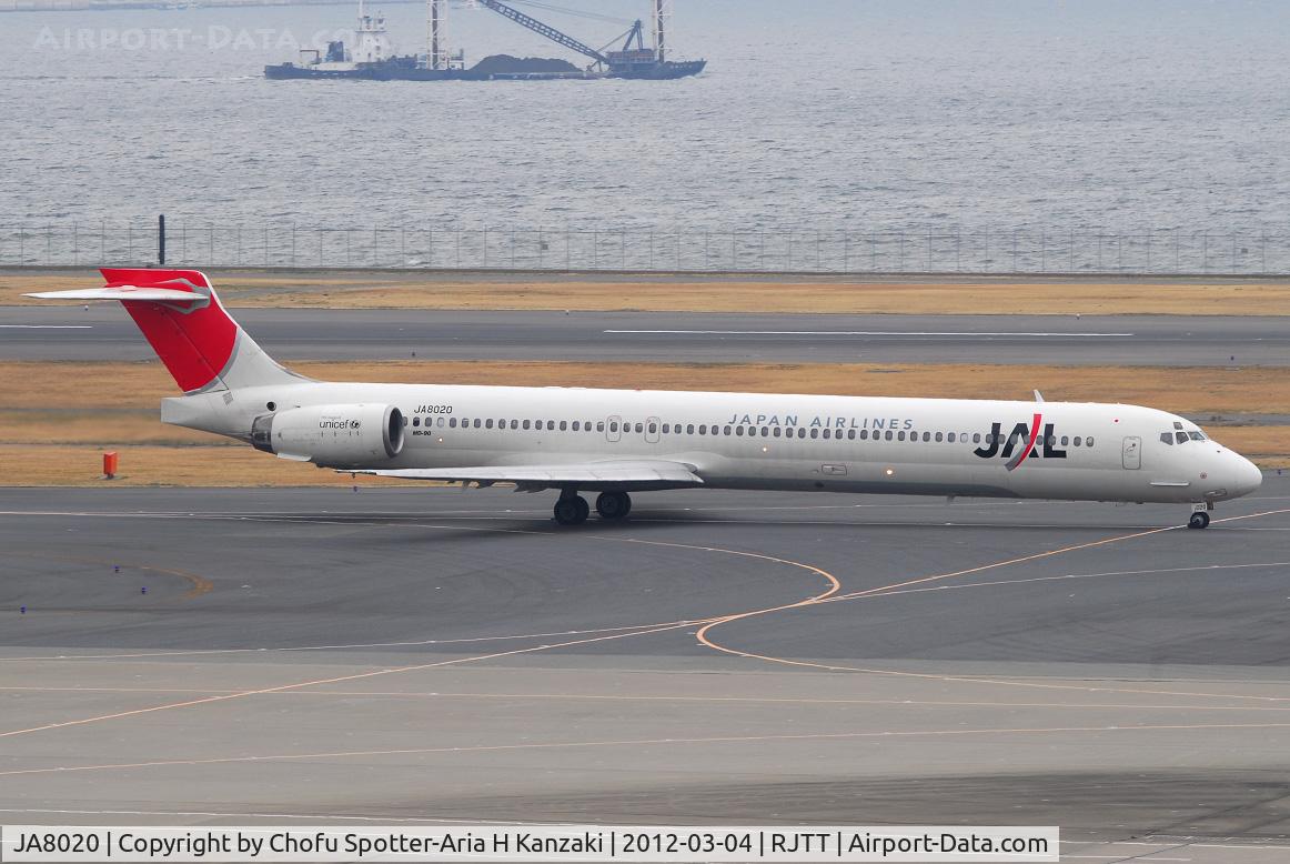JA8020, 1997 McDonnell Douglas MD-90-30 C/N 53360, Nikon D200+Tamron 200-500mm F/5-6.3