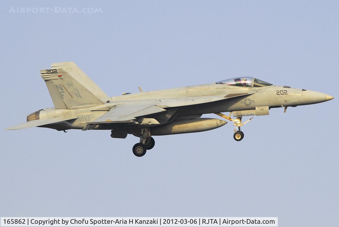 165862, 2001 Boeing F/A-18E Super Hornet C/N E038, NikonD200+TAMRON AF 200-500mm F/5-6.3 LD IF
