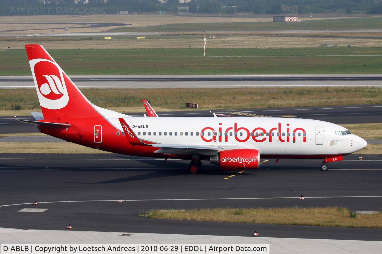 D-ABLB, 2008 Boeing 737-76J C/N 36115, AB to RWY