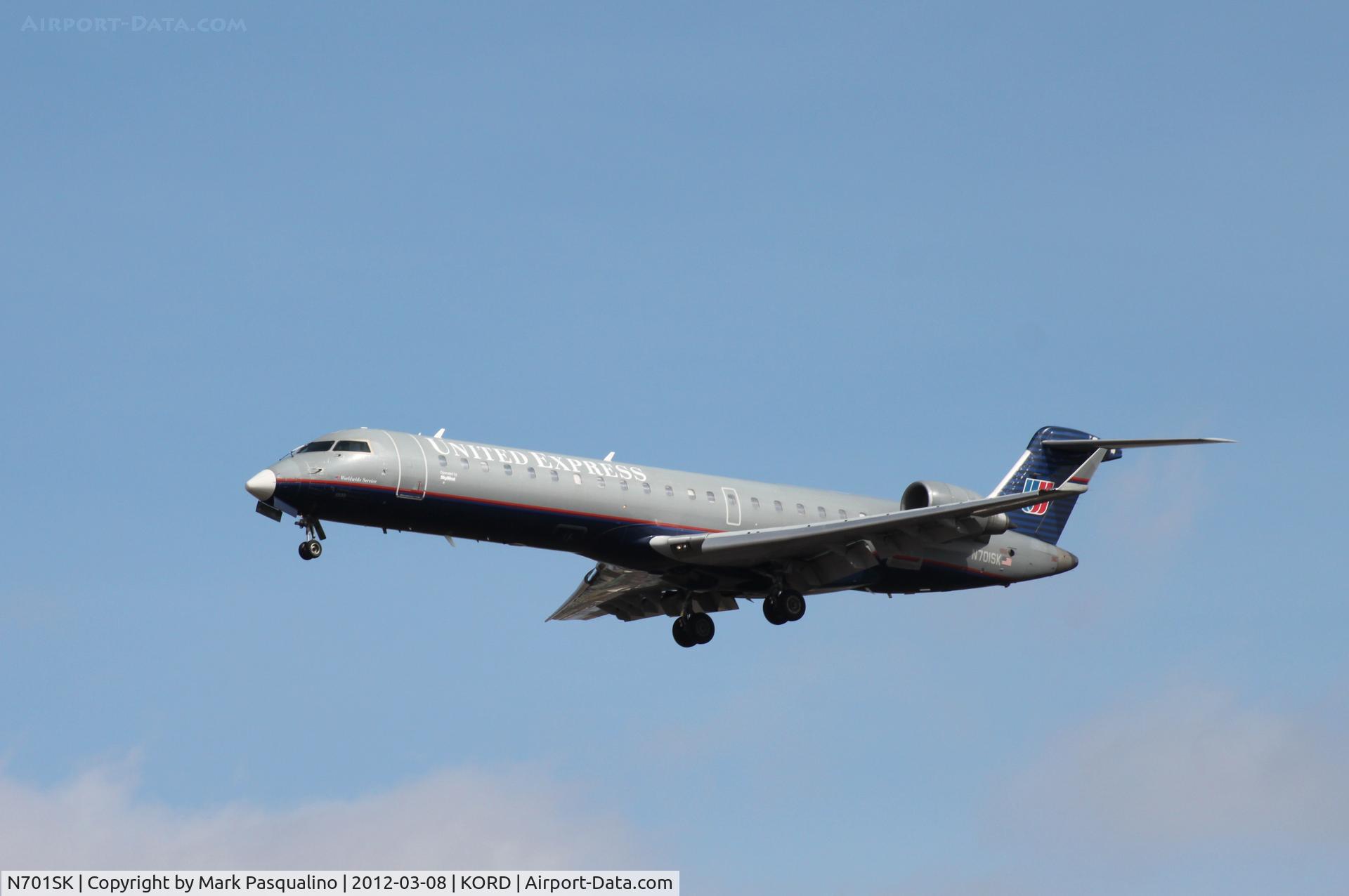 N701SK, 2004 Bombardier CRJ-700 (CL-600-2C10) Regional Jet C/N 10133, CL-600-2C10