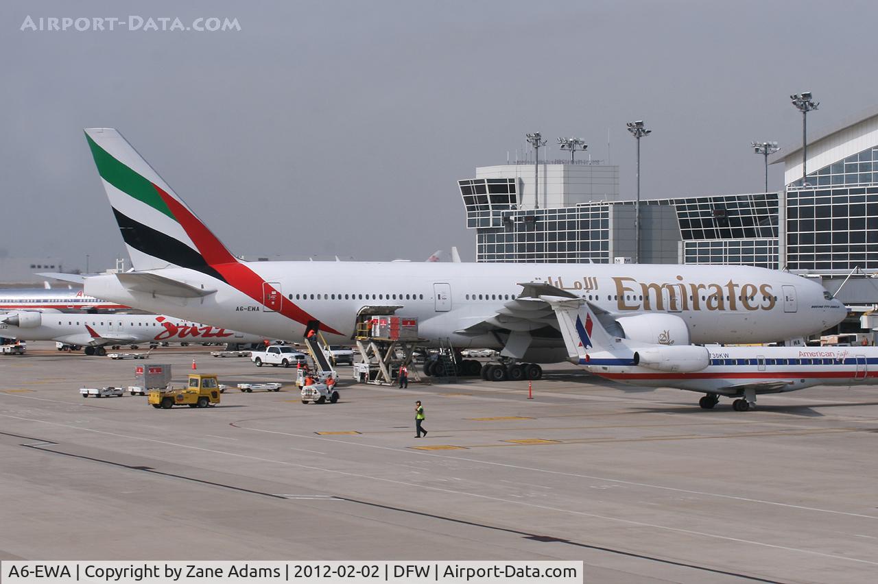 A6-EWA, 2007 Boeing 777-21H/LR C/N 35572, Emirates Airlines first flight to DFW
