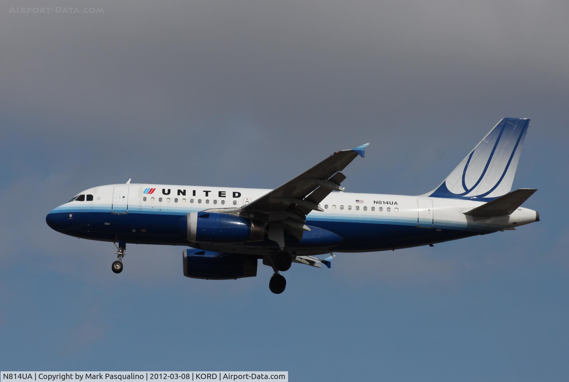N814UA, 1998 Airbus A319-131 C/N 862, Airbus A319