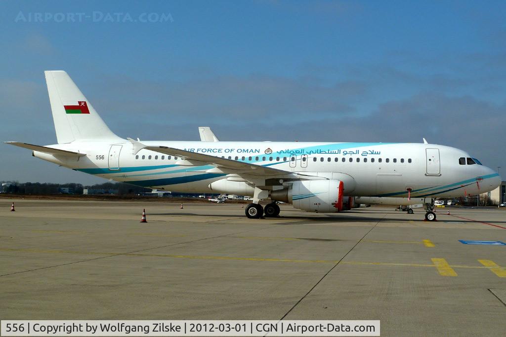 556, 2010 Airbus ACJ320 (A320-214/CJ) C/N 4795, visitor