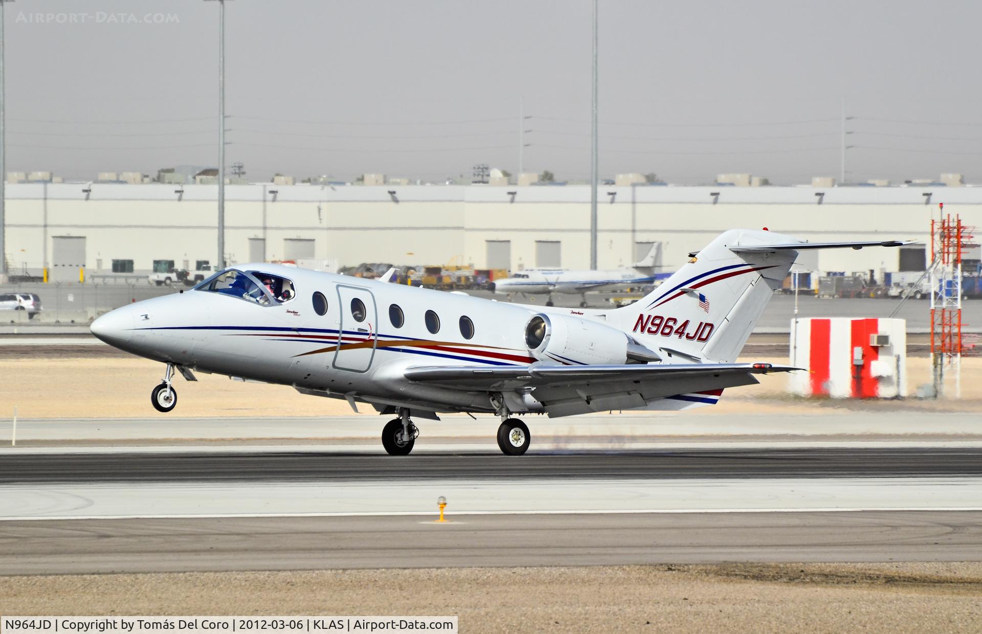 N964JD, Raytheon Aircraft Company 400A C/N RK-451, N964JD Raytheon Beechcraft 400A Beechjet C/N RK-451

Heavy windy day and dust cloud...

- Las Vegas - McCarran International (LAS / KLAS)
USA - Nevada, March 6, 2012
Photo: Tomás Del Coro