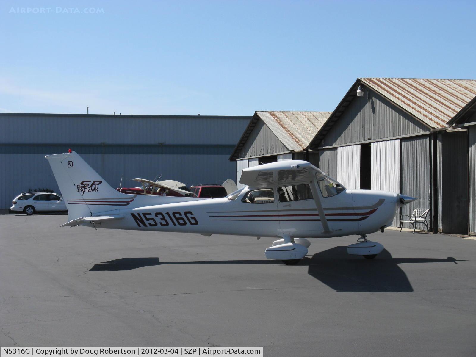 N5316G, Cessna 172S C/N 172S9294, 2005 Cessna 172S SKYHAWK SP, Lycoming IO-360-L2A 180 Hp, CS prop