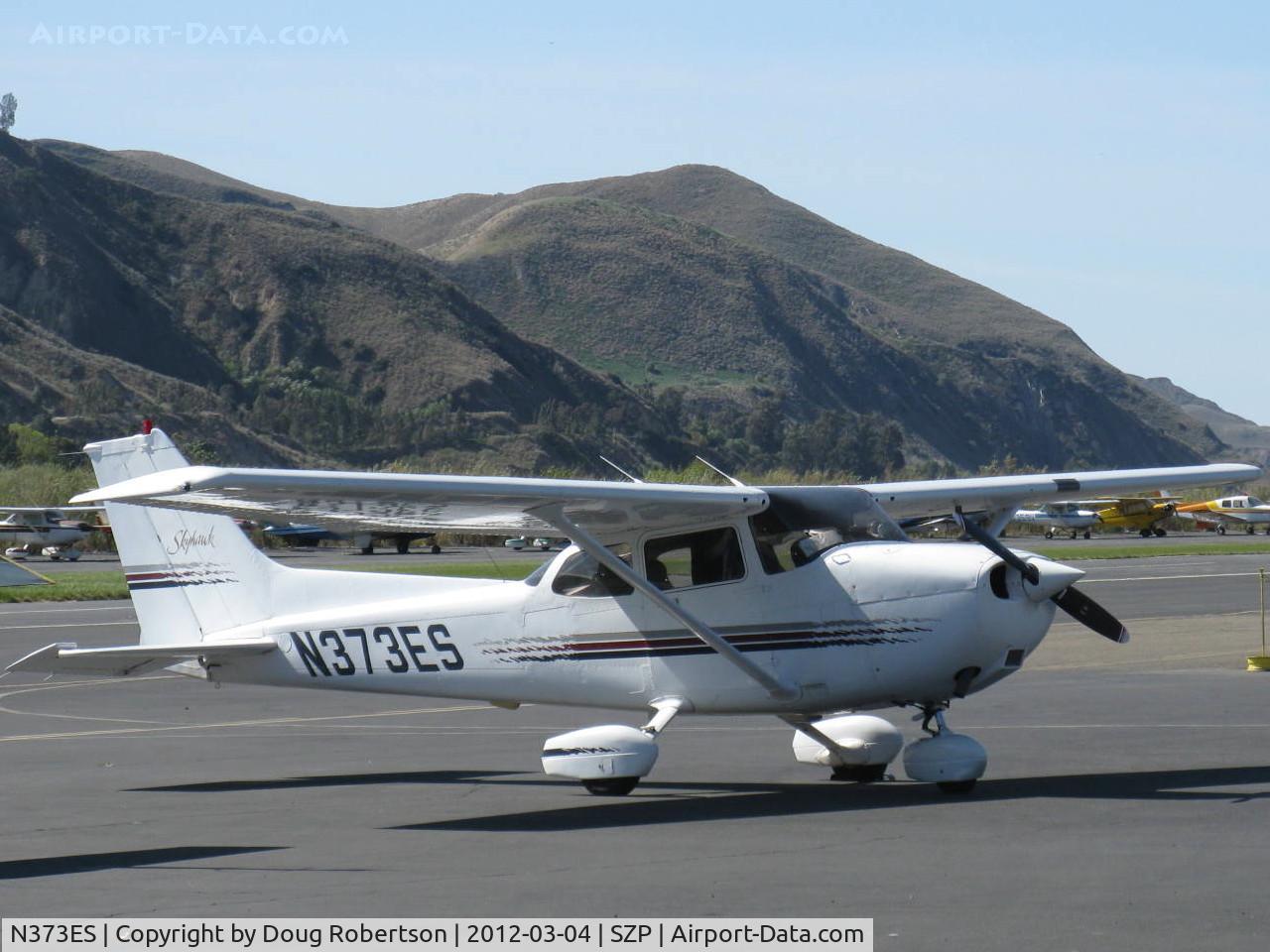 N373ES, 1997 Cessna 172R C/N 17280052, 1997 Cessna 172R, Lycoming IO-360-L2A 160 Hp fuel injected, fixed-pitch prop