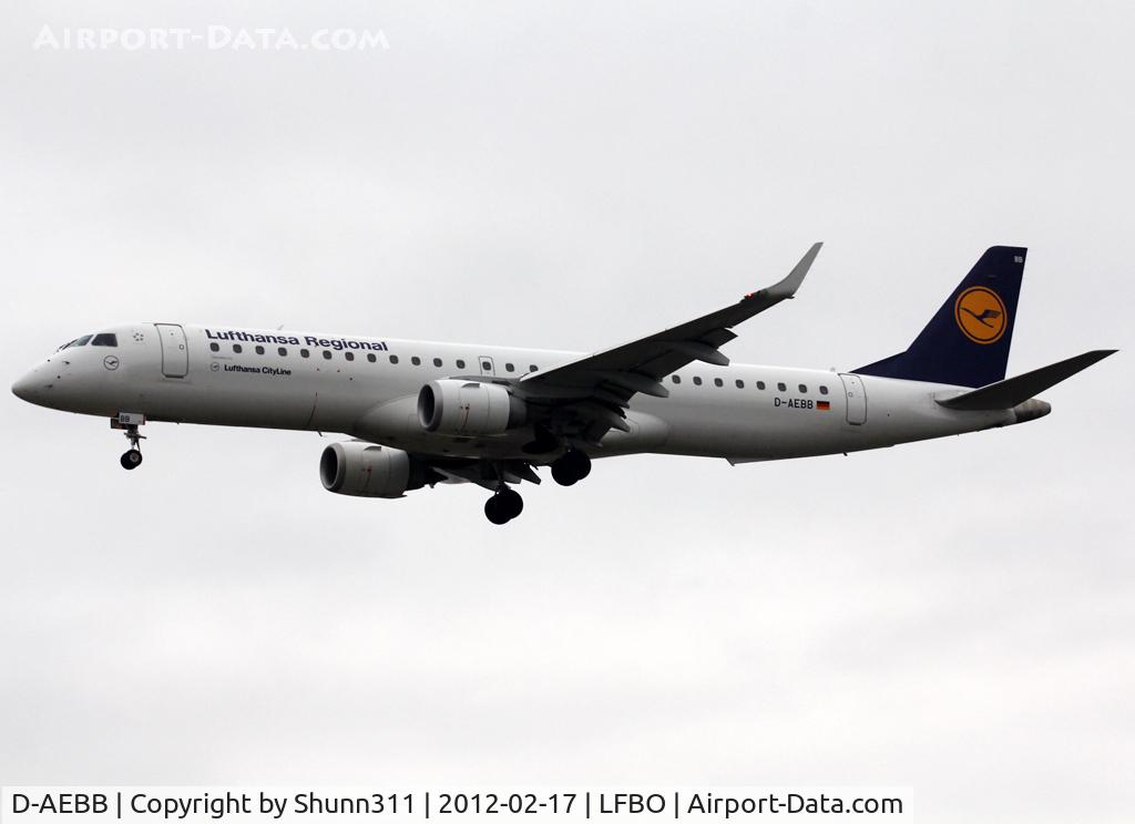 D-AEBB, 2009 Embraer 195LR (ERJ-190-200LR) C/N 19000316, Landing rwy 32L