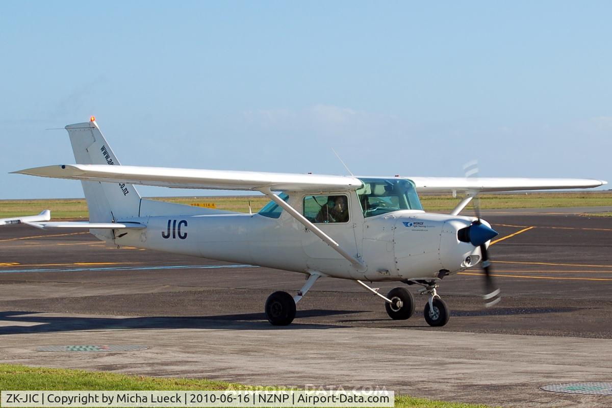 ZK-JIC, Cessna 152 C/N 15279570, At New Plymouth