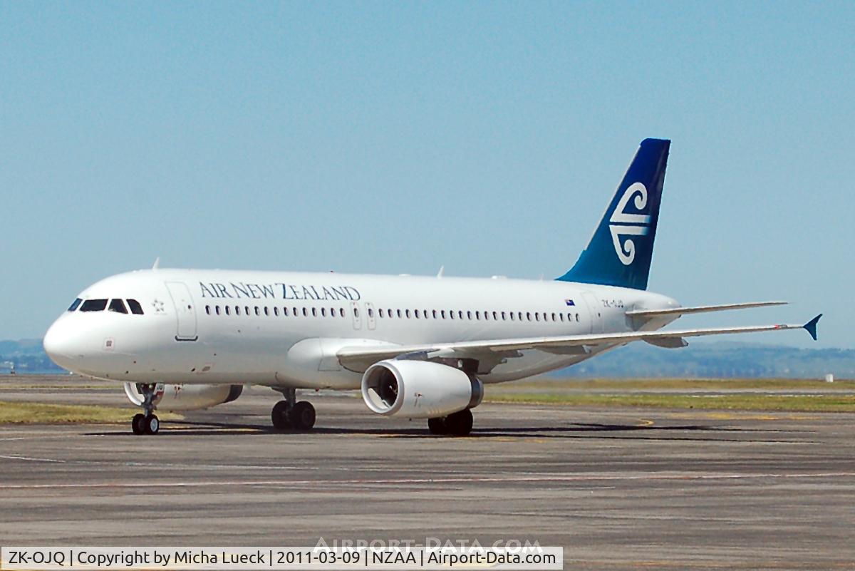 ZK-OJQ, 2011 Airbus A320-232 C/N 4584, At Auckland