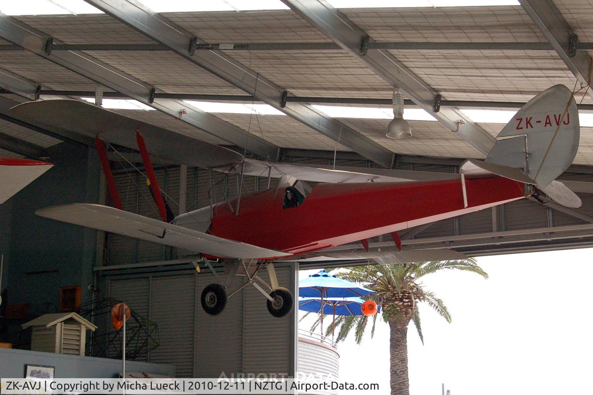 ZK-AVJ, De Havilland Australia DH-82A Tiger Moth C/N DHA401, At Tauranga Classic Flyers