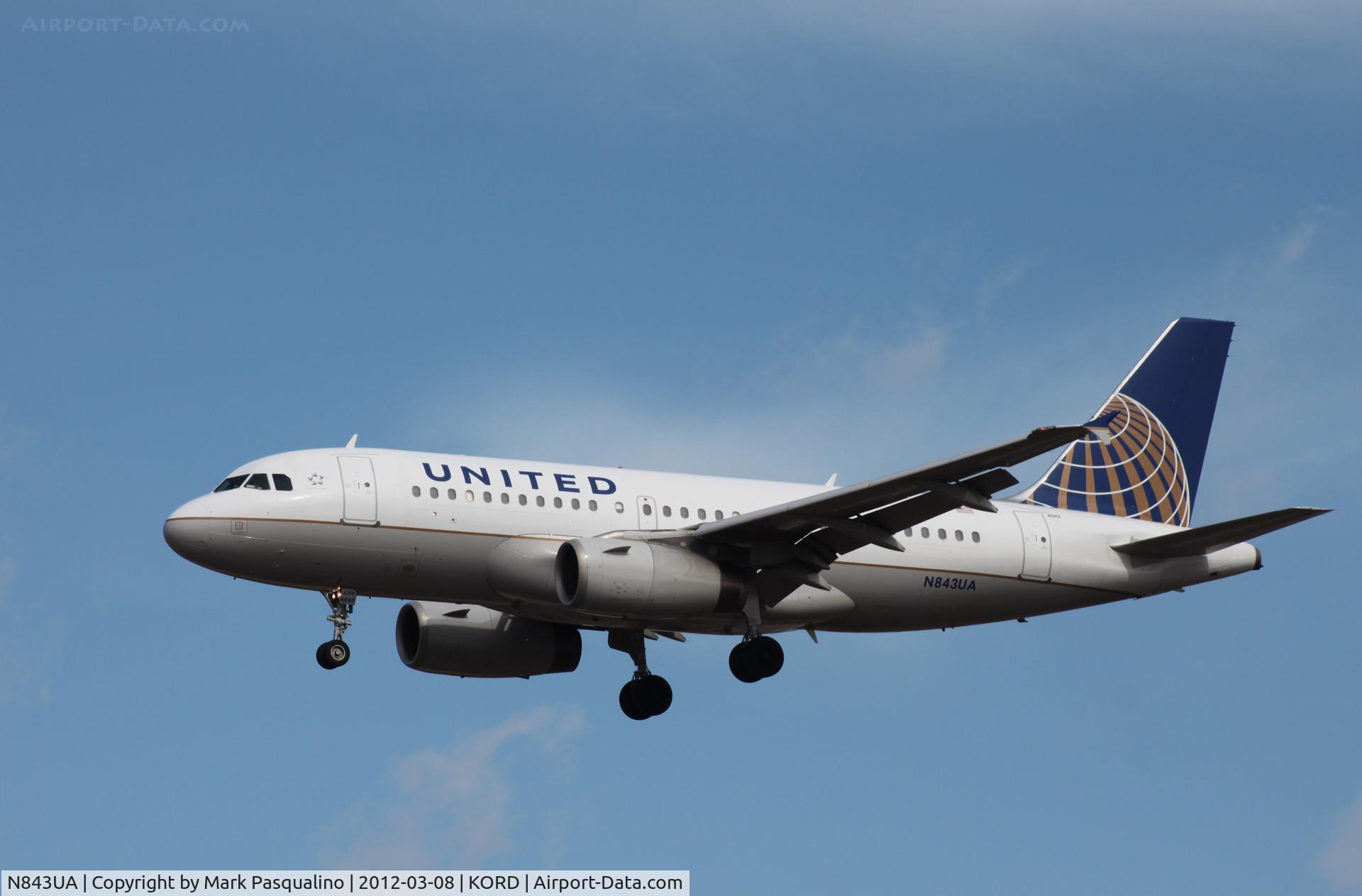 N843UA, 2001 Airbus A319-131 C/N 1573, Airbus A319