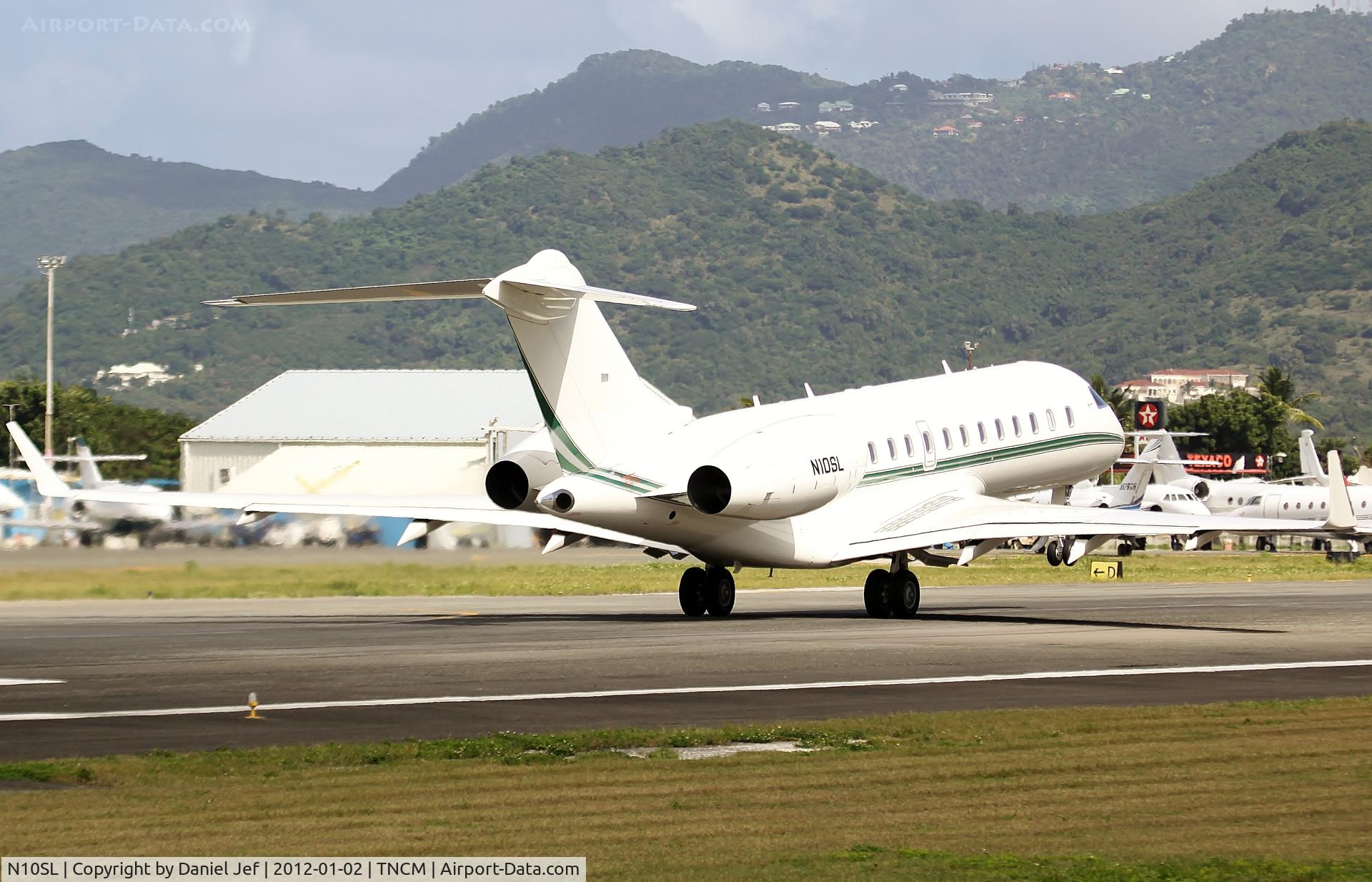 N10SL, 2006 Bombardier BD-700-1A11 Global 5000 C/N 9221, N10SL