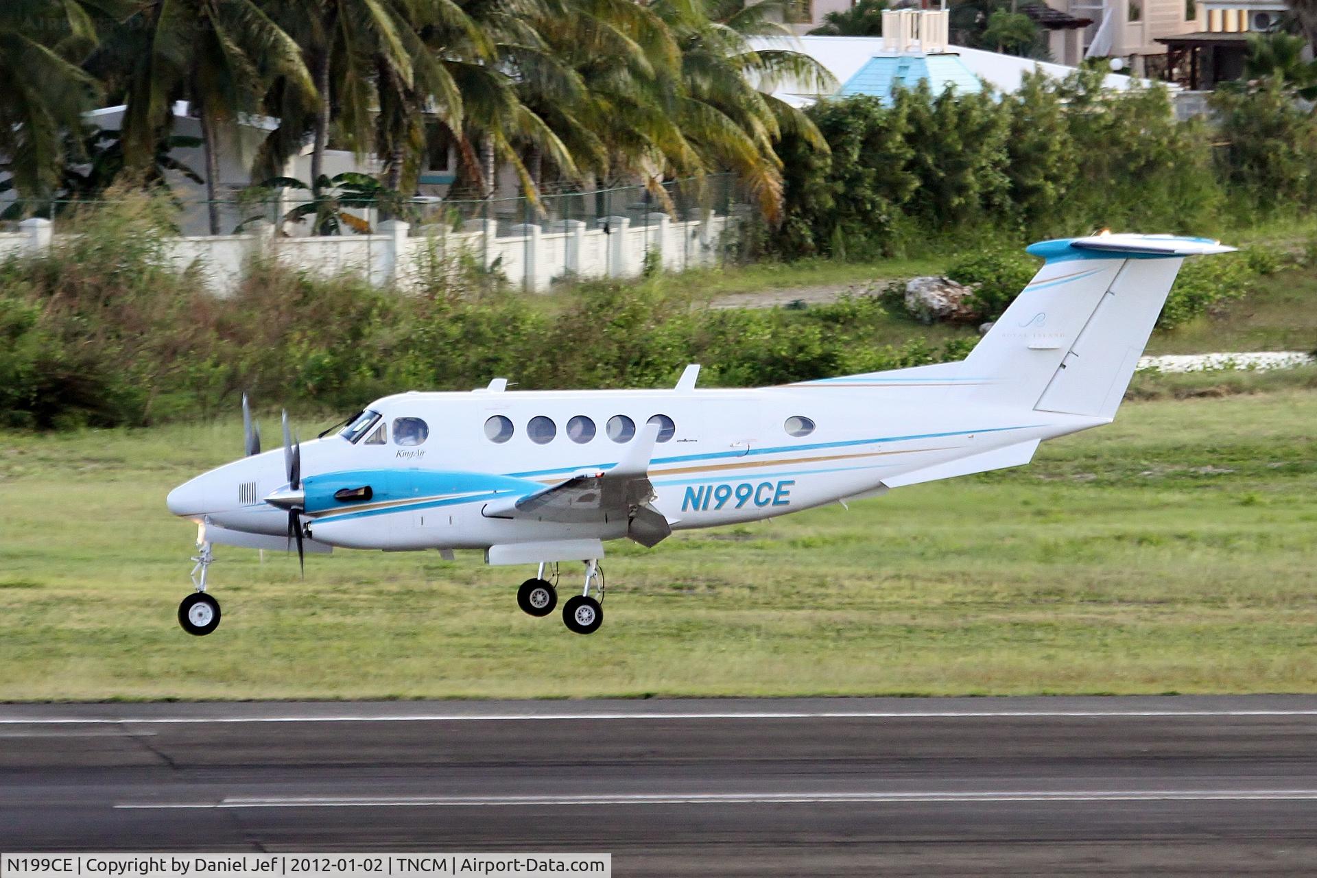 N199CE, 1989 Beech Super King Air 300LW C/N FA-199, N199CE