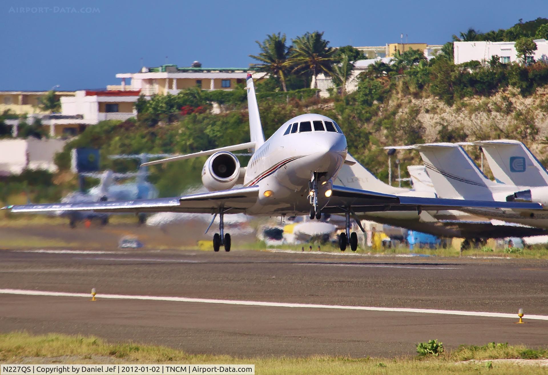 N227QS, 2000 Dassault Falcon 2000 C/N 127, N227QS