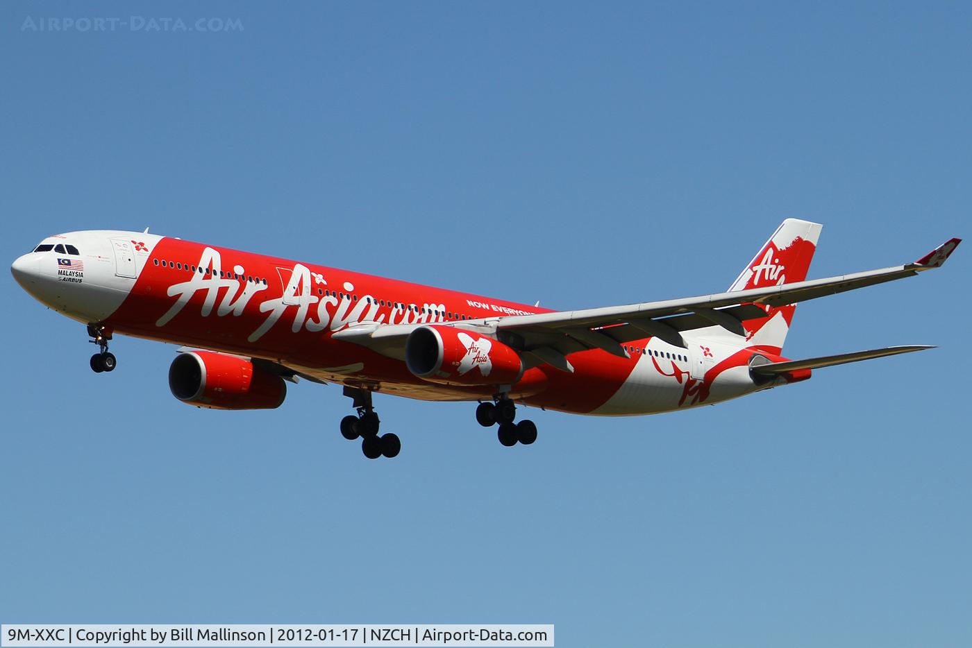 9M-XXC, 2009 Airbus A330-343X C/N 1048, finals to 02