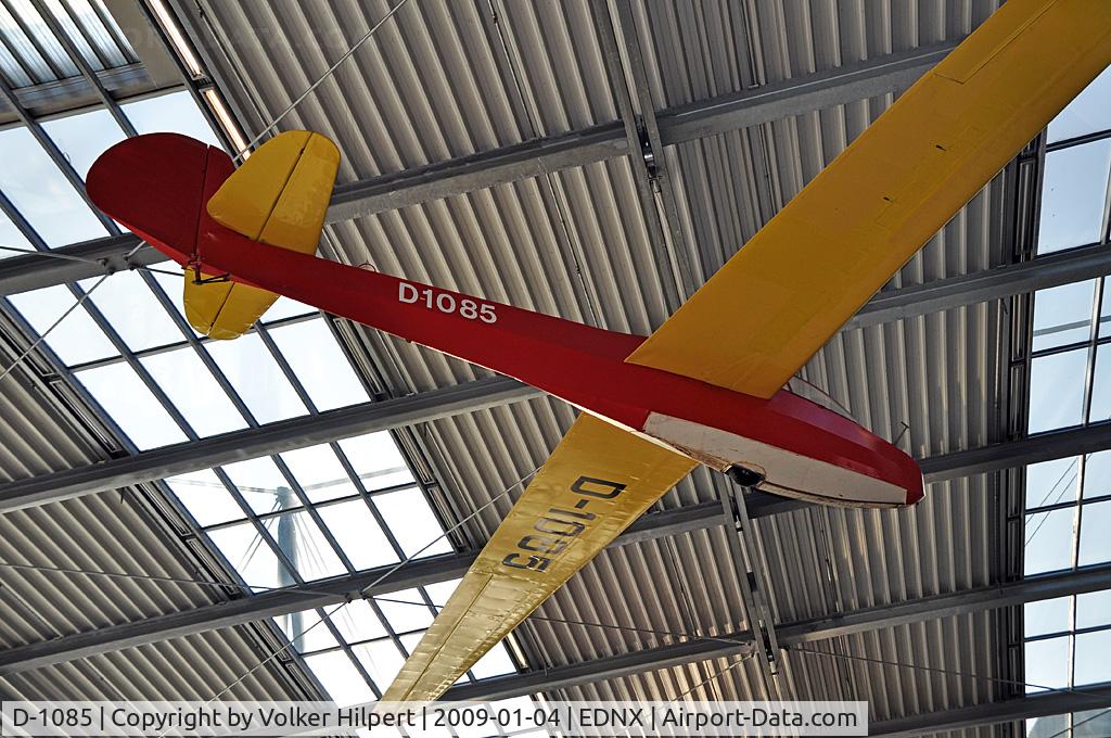 D-1085, 1952 Scheibe Mu-13E Bergfalke C/N Not found D-1085, at Museum Oberschleissheim, Germany