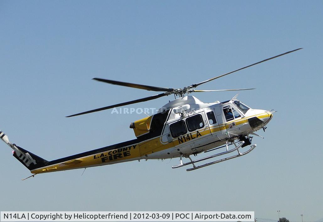 N14LA, 2005 Bell 412EP C/N 36393, Flaring from quick entry into LA Air Ops helipad area