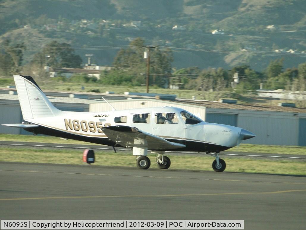 N6095S, 2007 Piper PA-28-181 Archer II C/N 2843662, Headed eastbound on taxiway Sierra