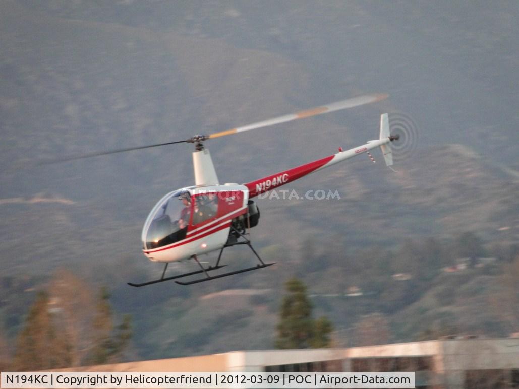 N194KC, 1991 Robinson R22 BETA C/N 1989, Using runway 26R for a landing approach and takr off