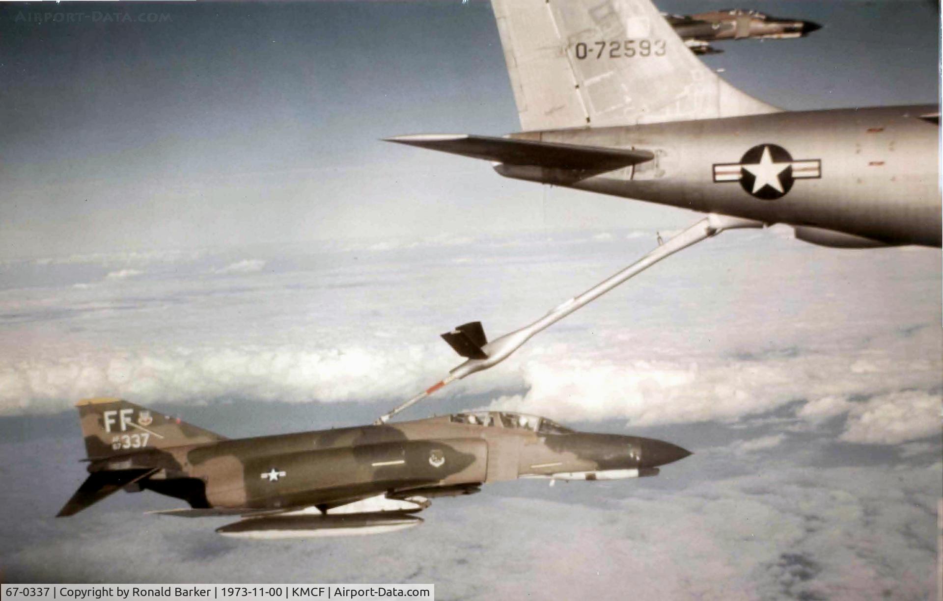 67-0337, 1967 McDonnell Douglas F-4E Phantom II C/N 3173, Air refueling MacDill Nov 1973