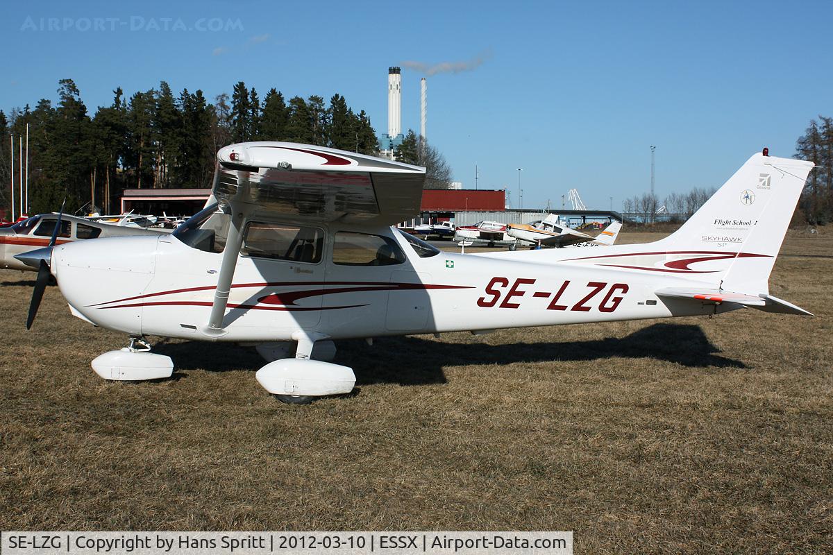 SE-LZG, 2005 Cessna 172S SP C/N 172S10074, SAS Flygklubb Cessna 172S
