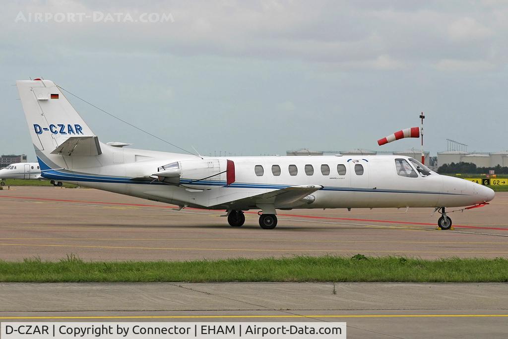 D-CZAR, 1991 Cessna 560 Citation V C/N 560-0114, Waiting on a ramp.
