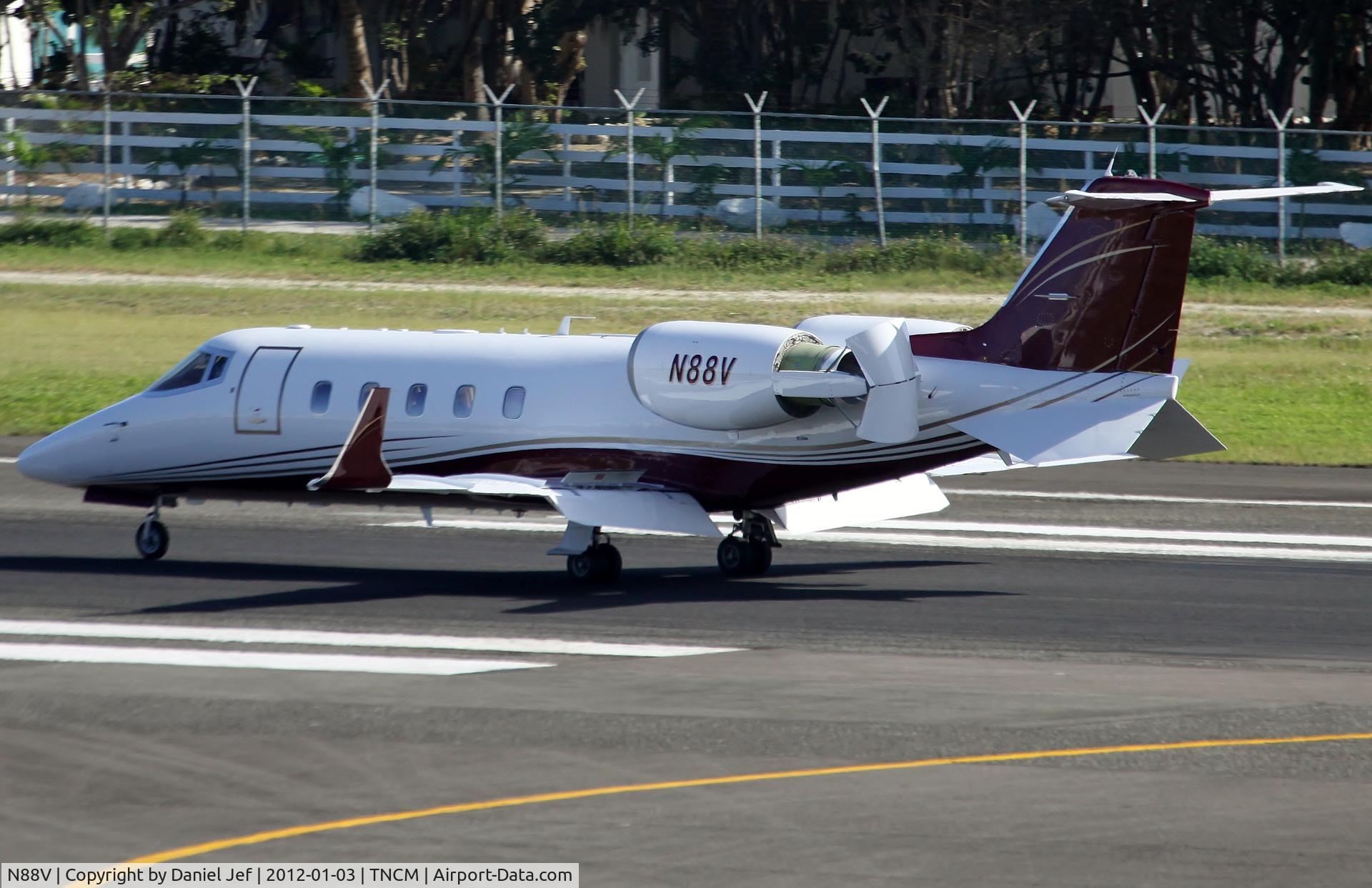 N88V, 1999 Learjet Inc 60 C/N 155, N88V
