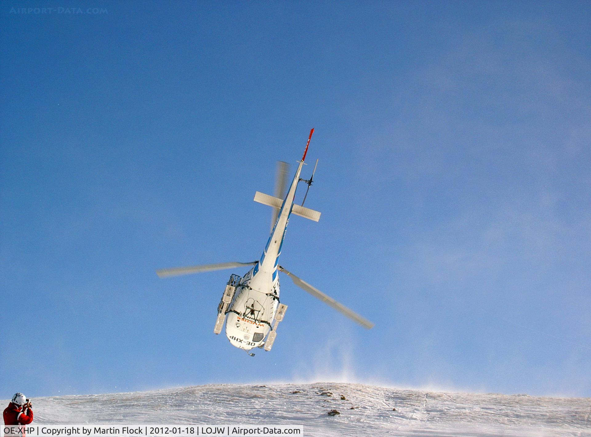 OE-XHP, Eurocopter AS-350B-3 Ecureuil Ecureuil C/N 3812, ARLBERG @ Palmgrad