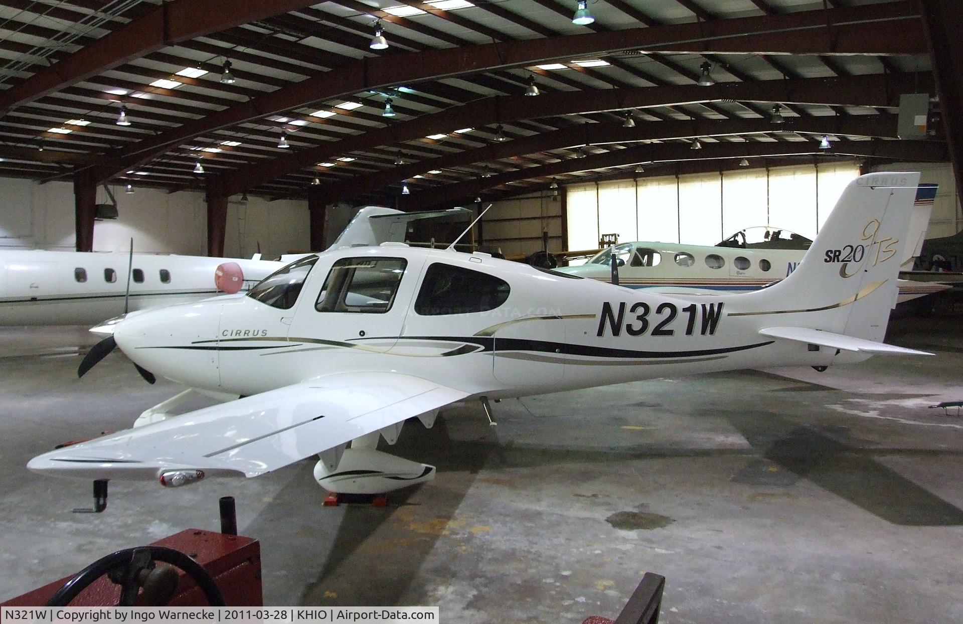 N321W, 2006 Cirrus SR20 GTS C/N 1727, Cirrus SR20 GTS at Portland-Hillsboro Airport, Hillsboro OR