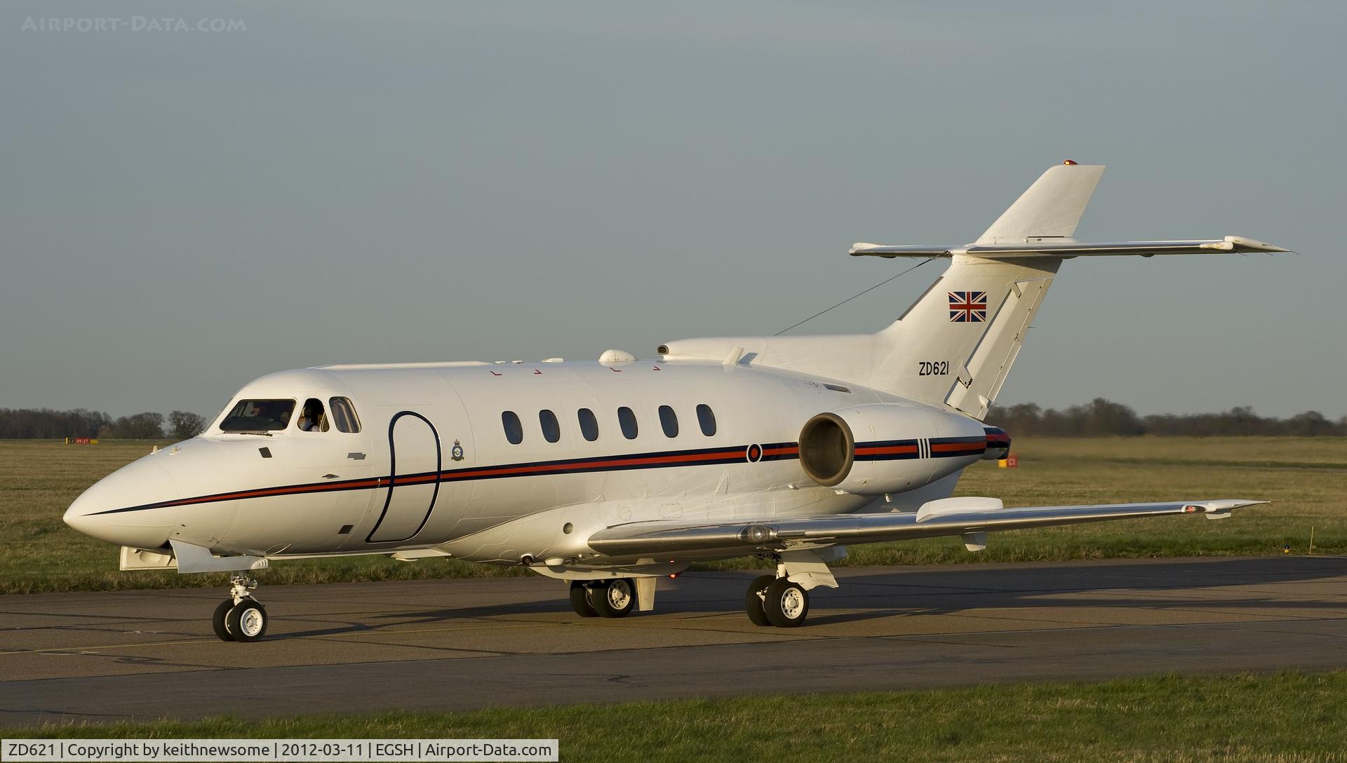 ZD621, 1983 British Aerospace BAe-125 CC.3 C/N 257190, Arriving in the late afternoon sun !