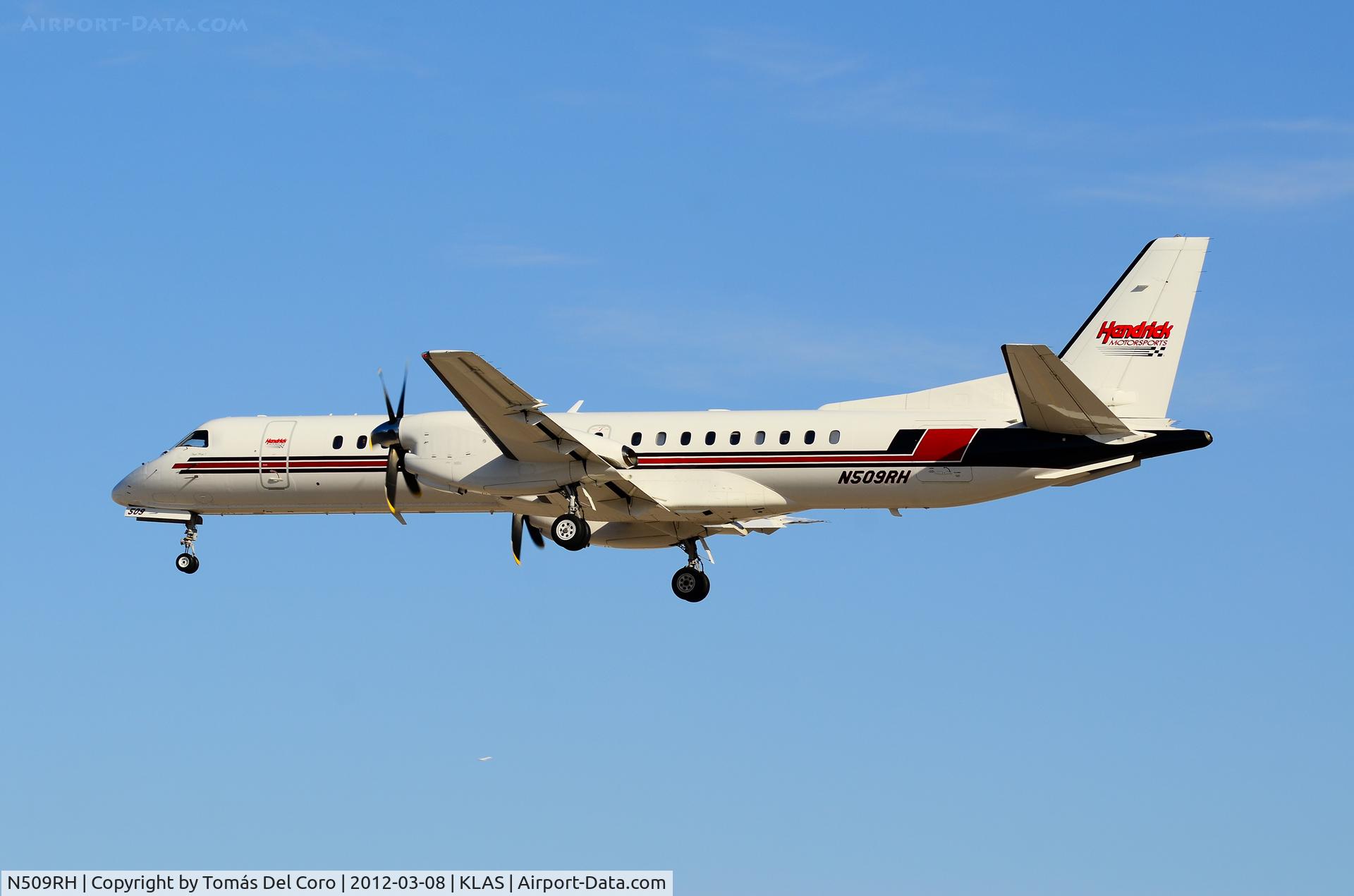 N509RH, 1995 Saab 2000 C/N 2000-030, N509RH Hendrick Motorsports 1995 Saab-scania 2000 C/N 2000-030

- Las Vegas - McCarran International (LAS / KLAS)
USA - Nevada, March 8, 2012
Photo: Tomás Del Coro