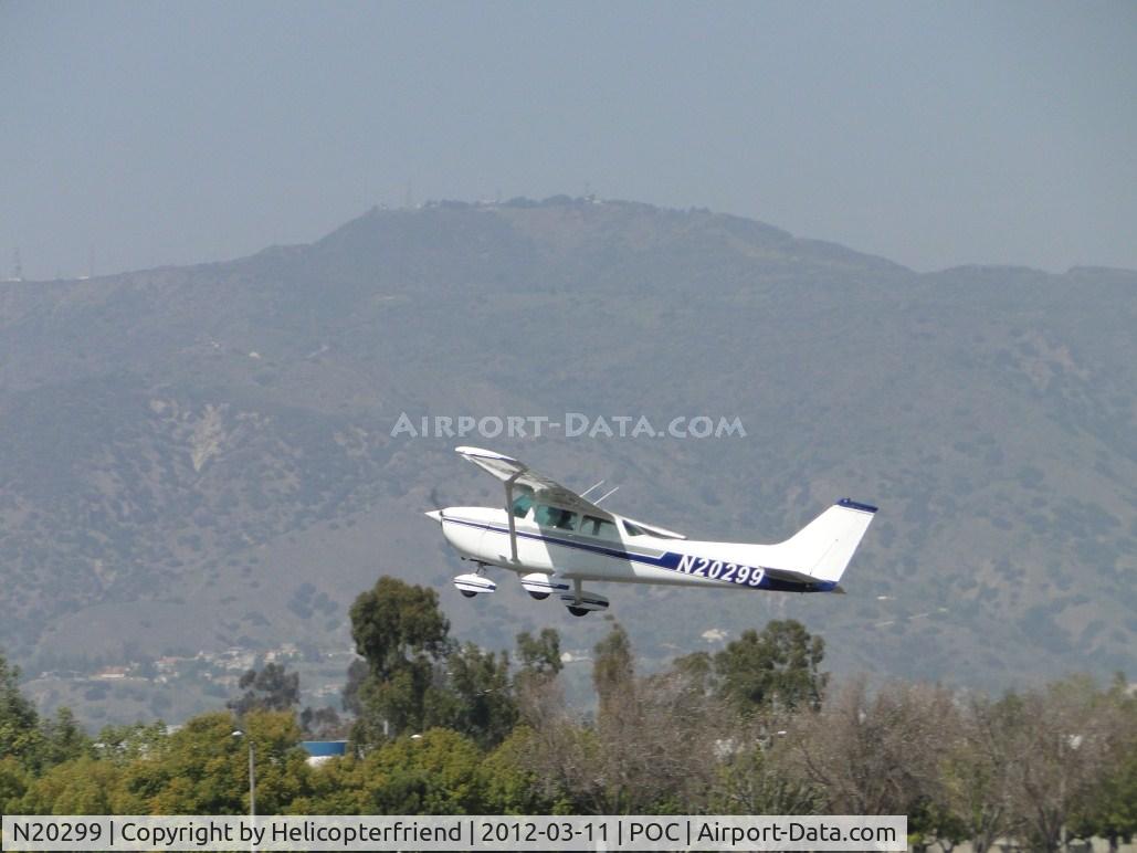 N20299, 1972 Cessna 172M C/N 17261172, Airbourne and heading west
