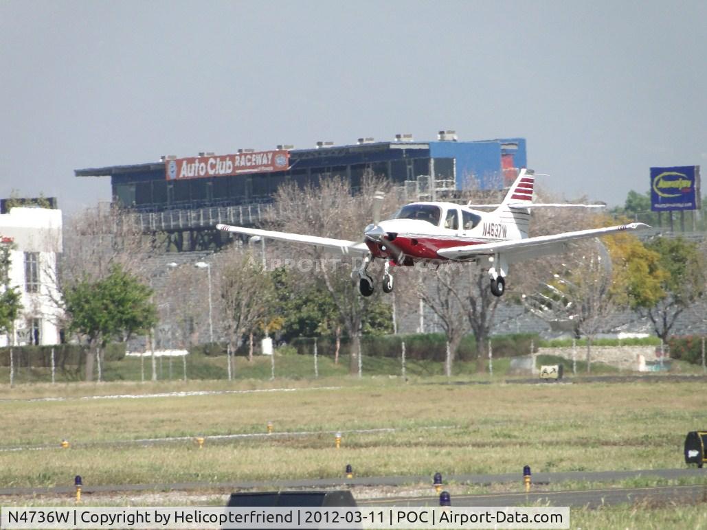 N4736W, 1976 Rockwell International 114 Commander C/N 14066, On final