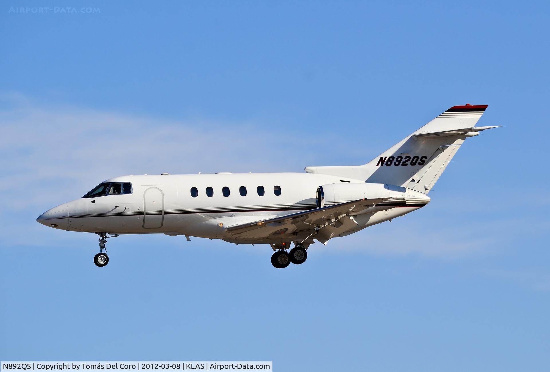 N892QS, 2002 Raytheon HAWKER 800XP C/N 258592, N892QS 2002 Raytheon HAWKER 800XP C/N 258592

- Las Vegas - McCarran International (LAS / KLAS)
USA - Nevada, March 8, 2012
Photo: Tomás Del Coro
