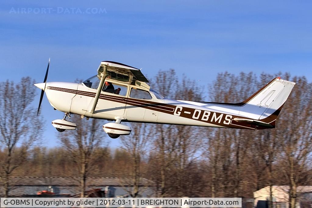 G-OBMS, 1977 Reims F172N Skyhawk C/N 1584, Late afternoon departure