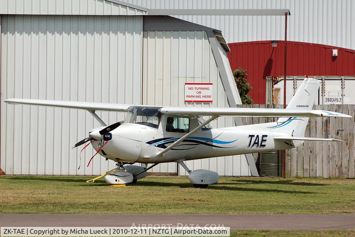 ZK-TAE, Cessna 150M C/N 15078198, At Tauranga