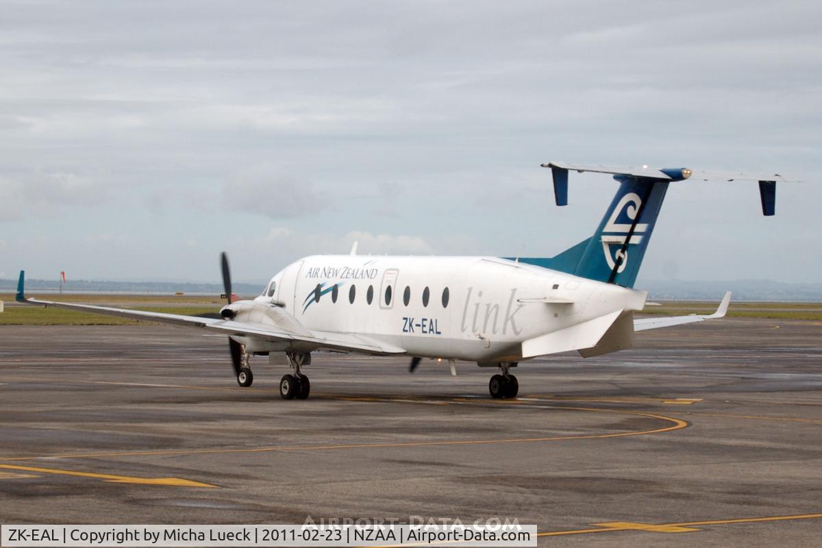 ZK-EAL, 2001 Raytheon Aircraft Company 1900D C/N UE-435, At Auckland