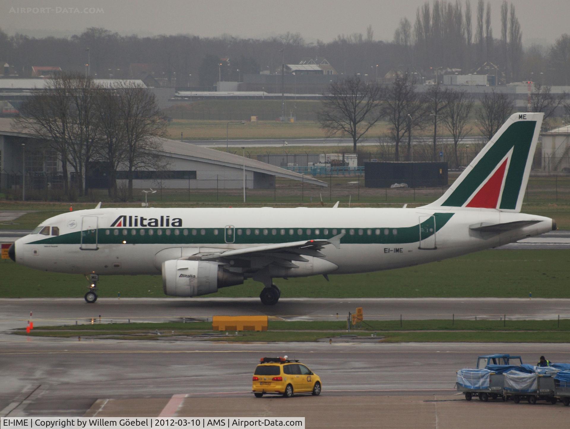 EI-IME, 2002 Airbus A319-112 C/N 1740, Taxi to runway L18 of Amsterdam Airport