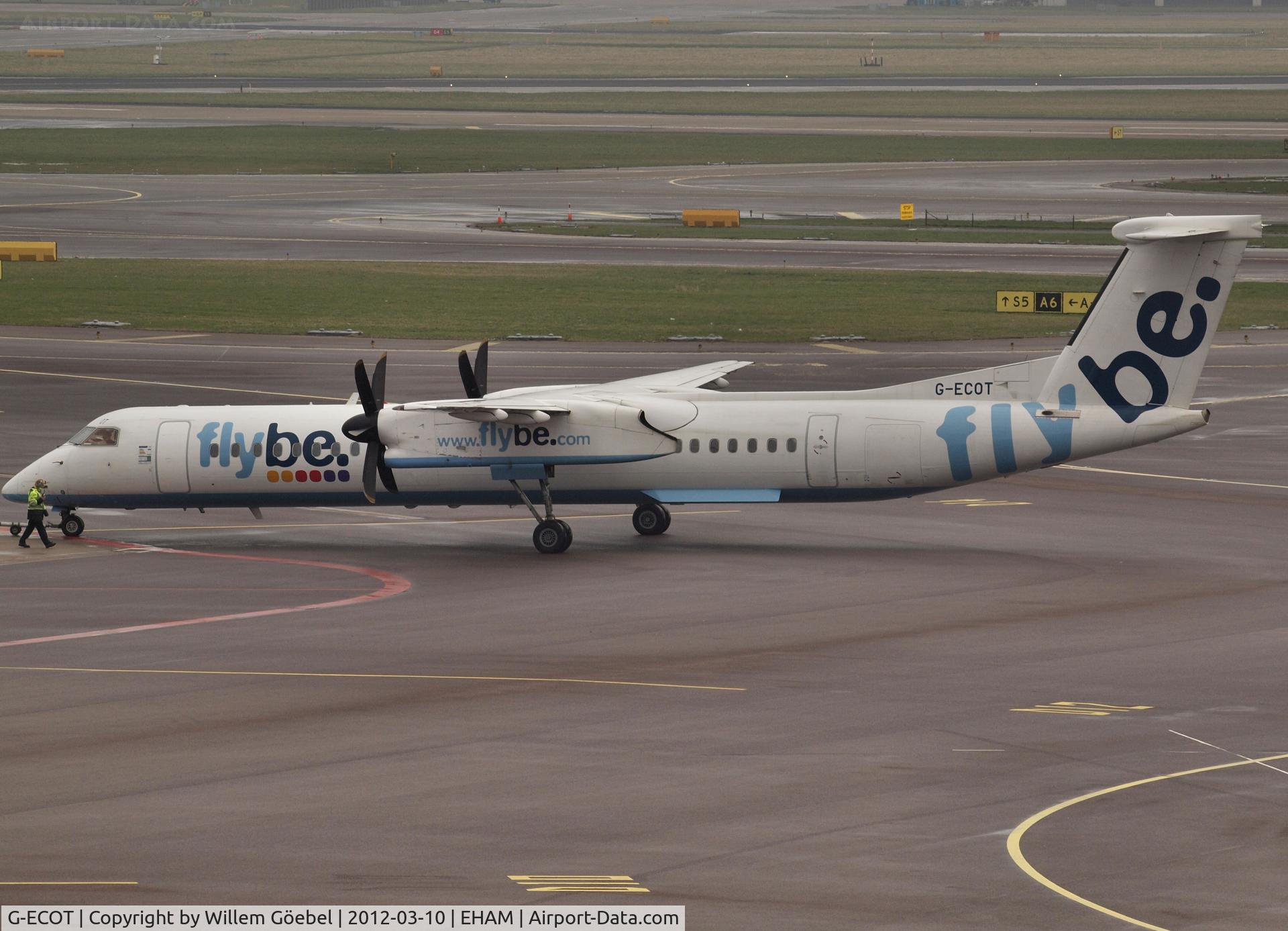 G-ECOT, 2009 De Havilland Canada DHC-8-402Q Dash 8 C/N 4251, Taxi to runway 24 of Schiphol Airport