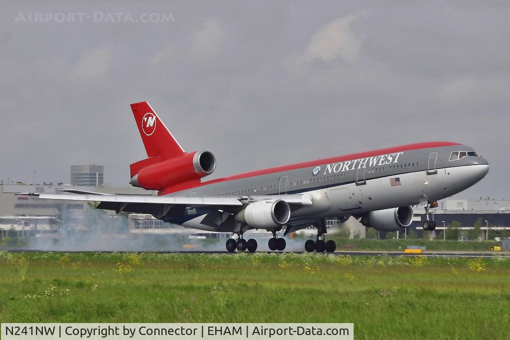 N241NW, 1981 McDonnell Douglas DC-10-30 C/N 48282, Arriving at Amsterdam.